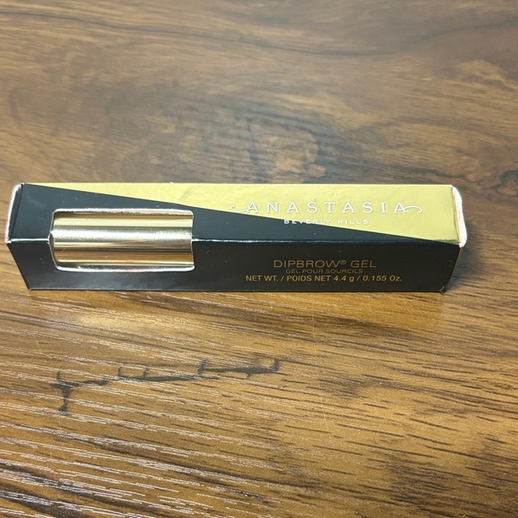 Anastasia Beverly Hills Other - Anastasia Beverly Hills Dipbrow Gel in Black and Gold